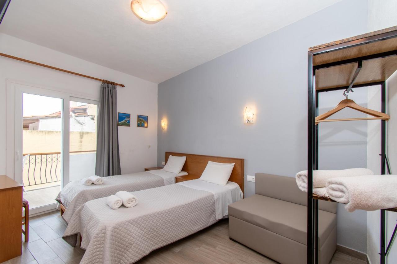 Star Paradise Apartment Néos Marmarás